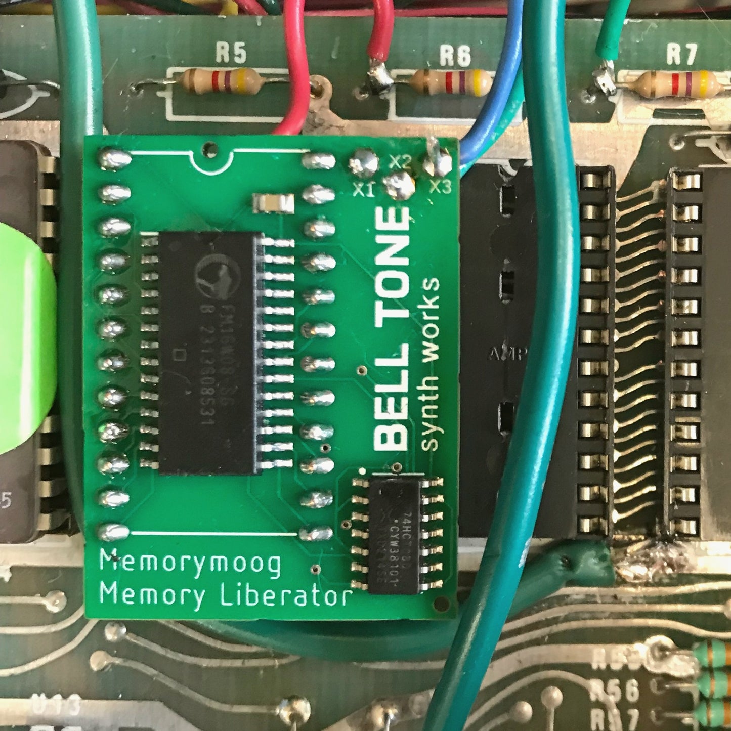 Moog Memorymoog "Memory Liberator" F-RAM upgrade - battery eliminator mod image 0