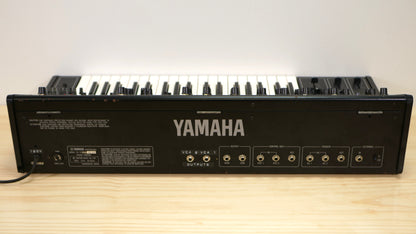 Yamaha CS-15