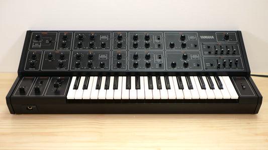 Yamaha CS-15