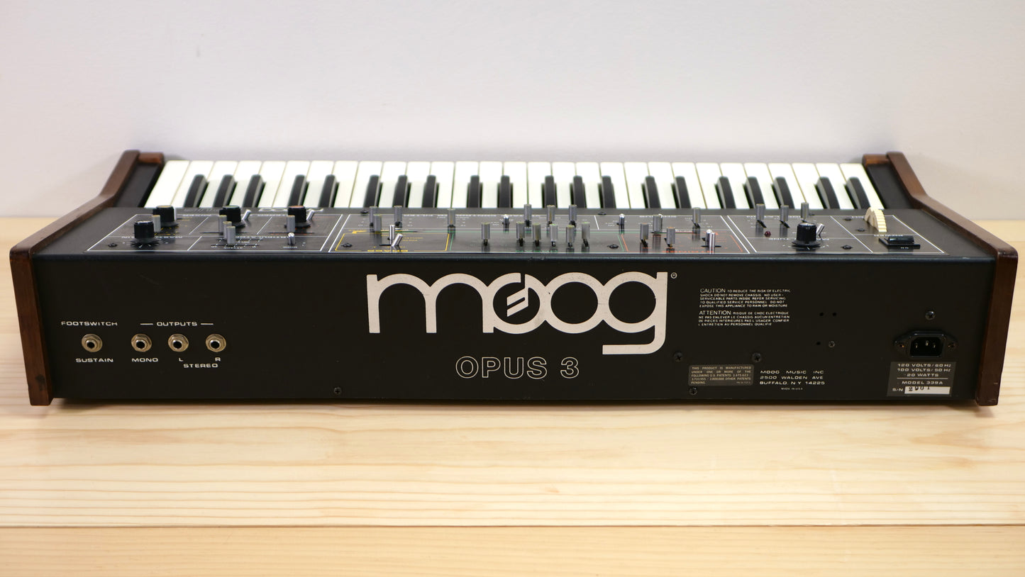 Moog Opus 3
