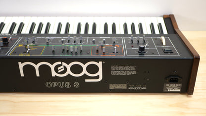 Moog Opus 3