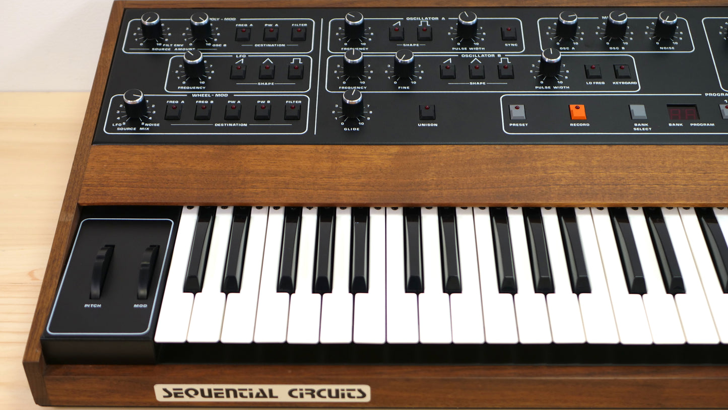 Sequential Circuits Prophet 5 Rev. 3.3 (with MIDI)