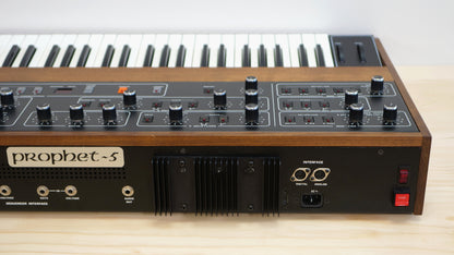 Sequential Circuits Prophet 5 Rev. 3.3 (with MIDI)