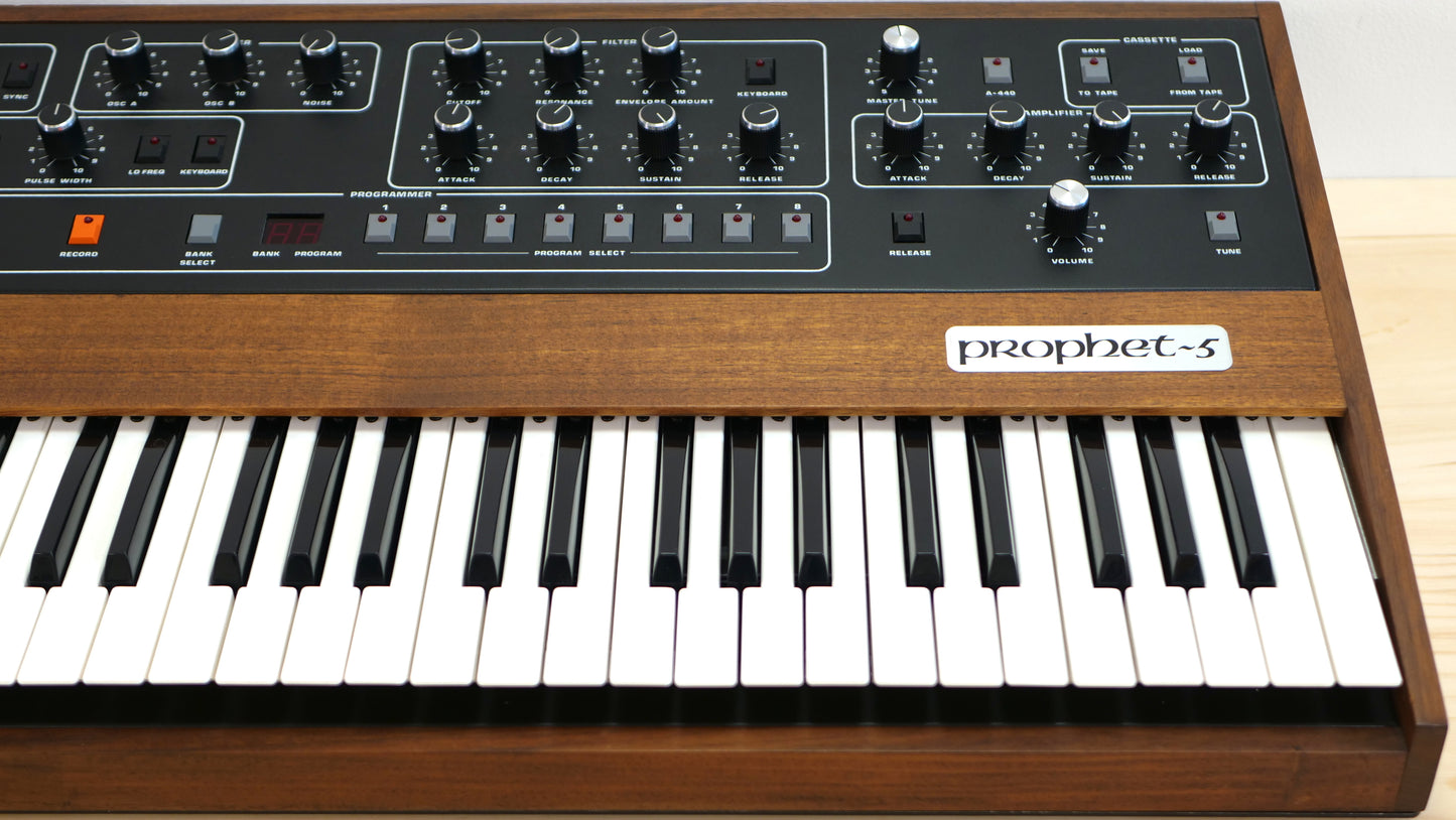 Sequential Circuits Prophet 5 Rev. 3.3 (with MIDI)