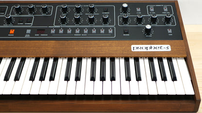Sequential Circuits Prophet 5 Rev. 3.3 (with MIDI)