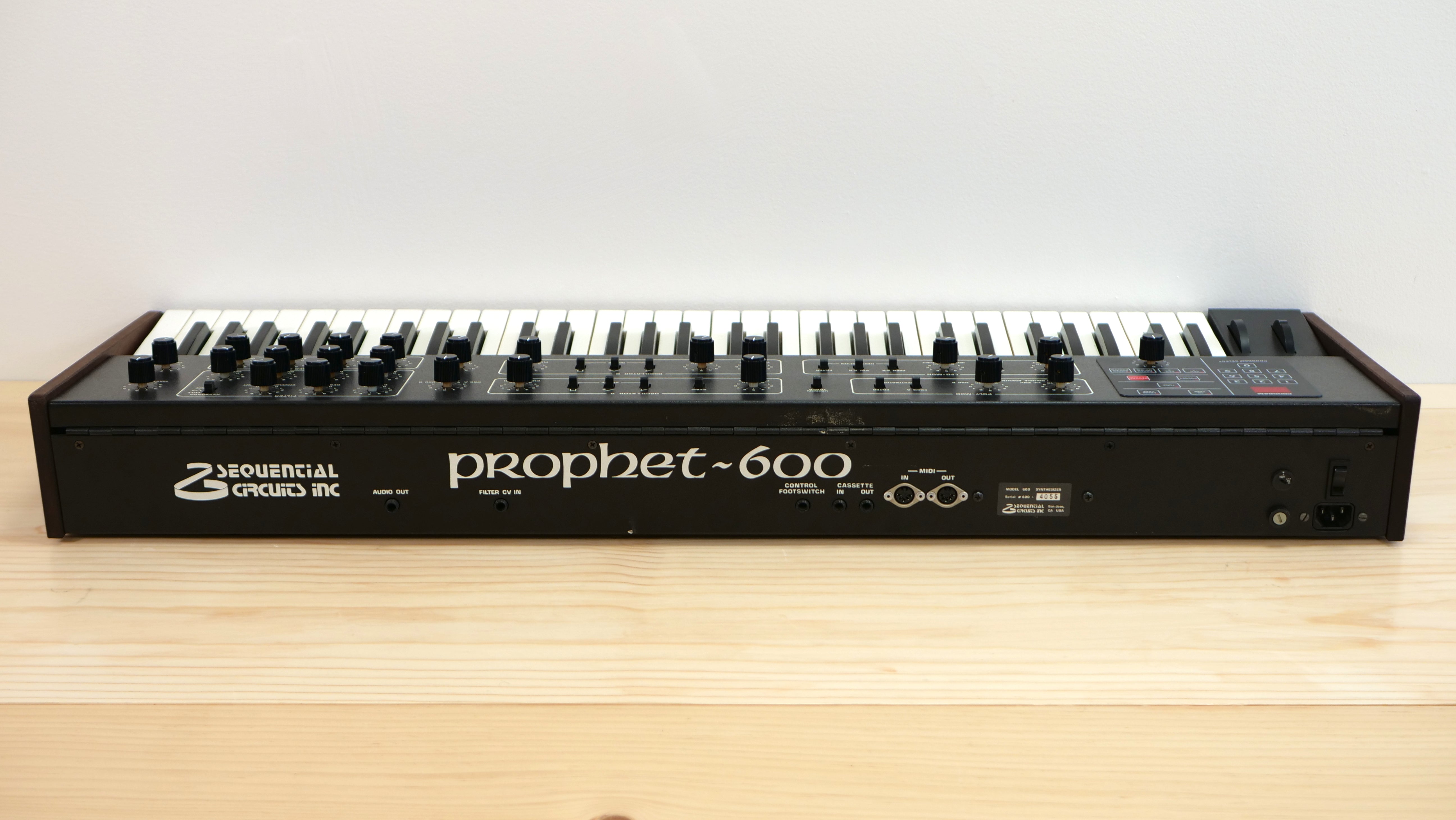 Sequential Circuits Prophet 600 – Bell Tone Synth Works Sequential Circuits Prophet 600 – Bell Tone Synth Works