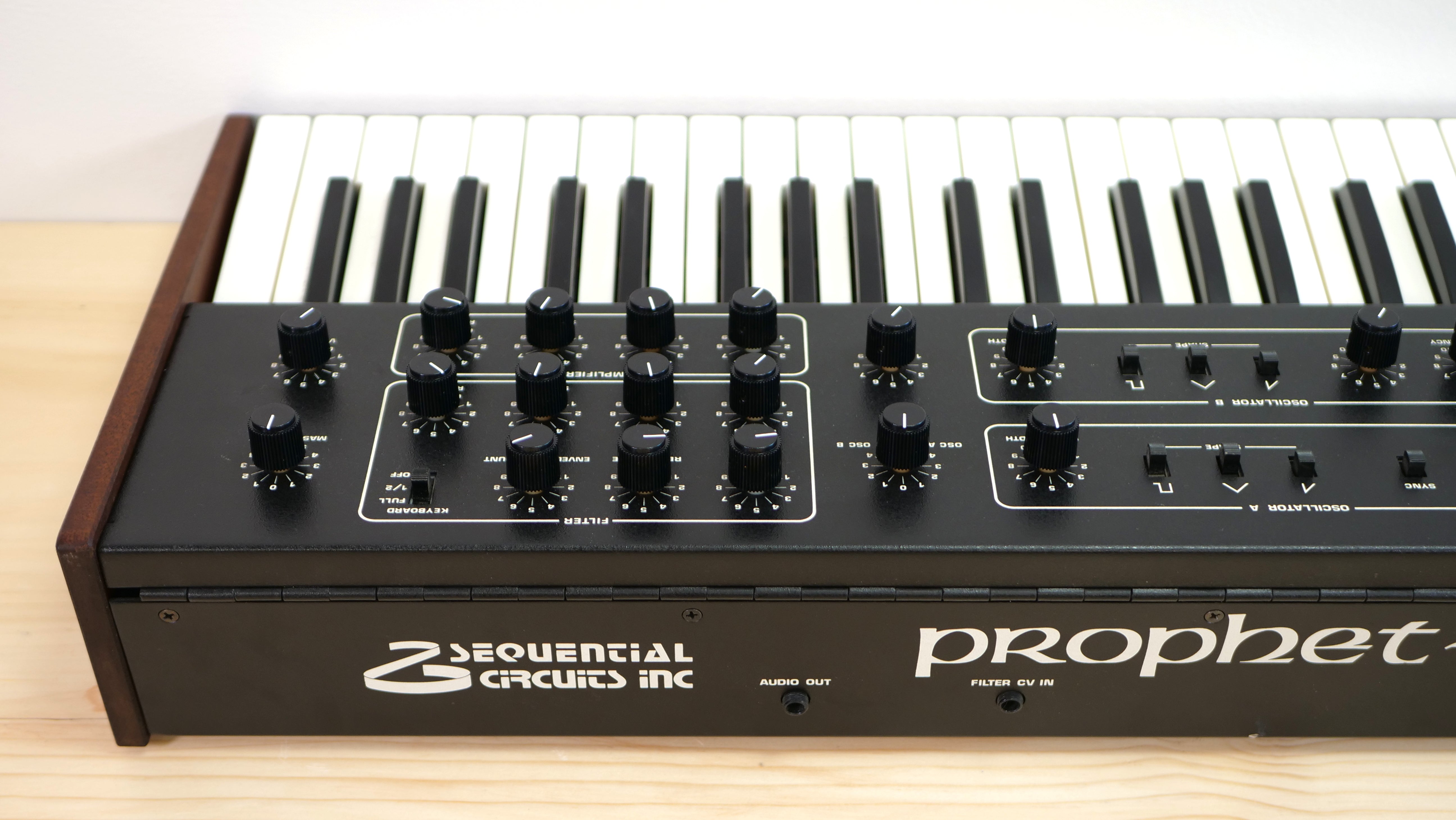 Sequential Circuits Prophet 600 – Bell Tone Synth Works Sequential Circuits Prophet 600 – Bell Tone Synth Works