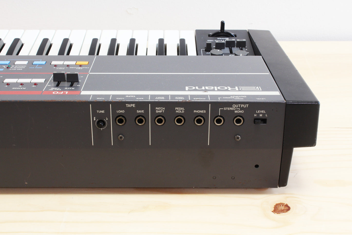 Roland Juno-106